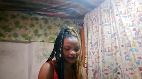 Nayla online show from July 28, 11:39 am