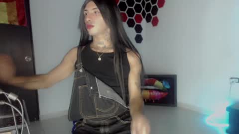 nebullax_mcqueen online show from February 18, 3:28 am