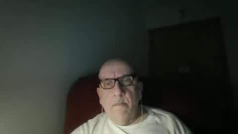 Tom online show from April 1, 11:56 pm