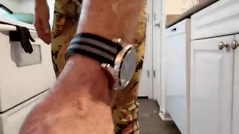 needsub online show from December 23, 1:34 am