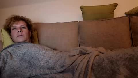 d03sntmatt3r online show from December 21, 7:42 pm