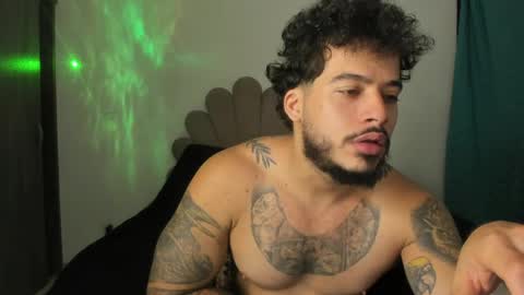 Nei turn green online show from April 18, 5:53 am