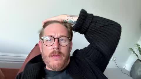 negan1938 online show from October 5, 6:55 am