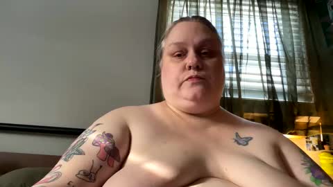 Nellie Atlas online show from March 16, 10:03 pm