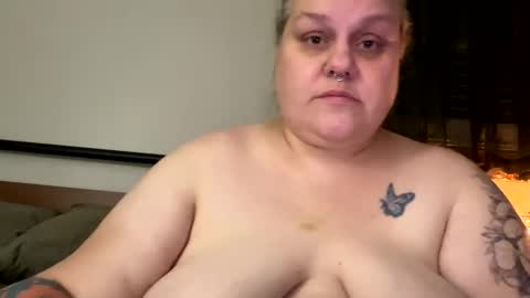 Nellie Atlas online show from February 13, 4:00 am