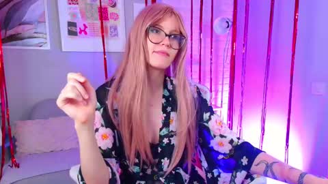 Nelly online show from February 17, 7:44 pm