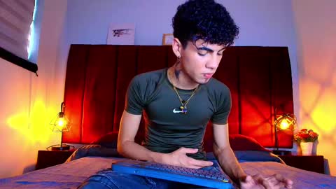  NeoRaptis  jhonatan  online show from September 23, 8:37 pm