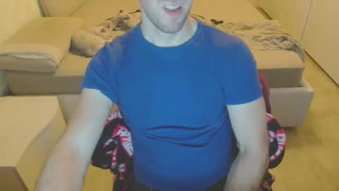 Snapshot of nerchia_89 chatting on October 18, 9:30 pm Nerchia89 online show from October 18, 9:30 pm