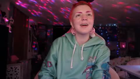 Snapshot of nerdy_squirty chatting on March 10, 5:11 am NerdySquirty online show from March 10, 5:11 am