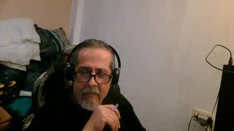 neron401 online show from March 18, 4:07 am