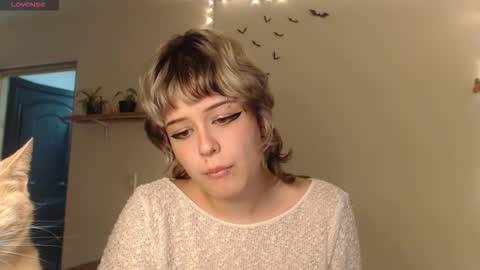 Mar online show from October 2, 8:02 am