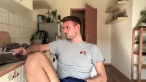 Finnr online show from March 8, 12:30 pm