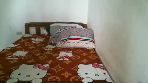 Lucy Pearl online show from January 30, 7:07 am