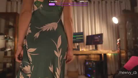 Ivy online show from July 6, 11:17 pm