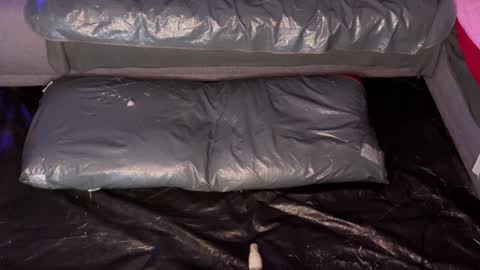 newsibbing online show from September 30, 11:26 pm