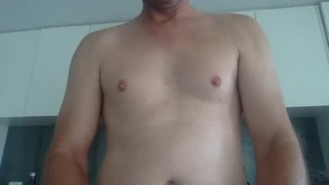 Snapshot of newysub75 chatting on January 28, 5:00 am newysub75 online show from January 28, 5:00 am