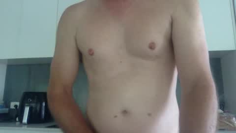 Snapshot of newysub75 chatting on February 6, 12:43 am newysub75 online show from February 6, 12:43 am