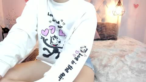 Milena online show from March 30, 2:28 pm