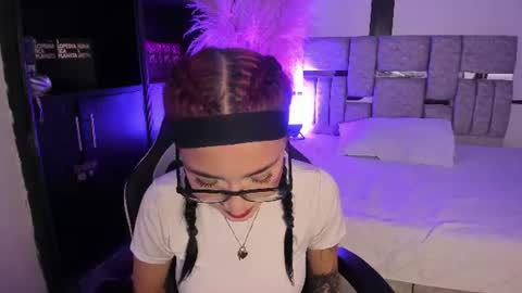 nezukoo_1 online show from June 10, 10:41 pm