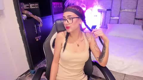nezukoo_1 online show from June 11, 1:05 am