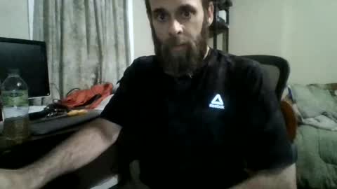 nhojdyoll14976 online show from June 2, 3:19 am