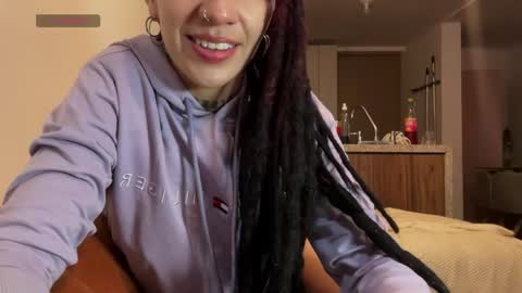 niah online show from June 7, 11:10 pm