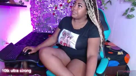 Niawk online show from December 22, 1:51 pm