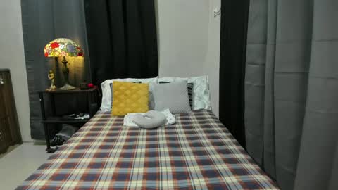 nick calvin22 online show from March 11, 11:47 pm