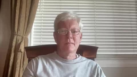 nice2meet2 online show from April 18, 1:57 pm