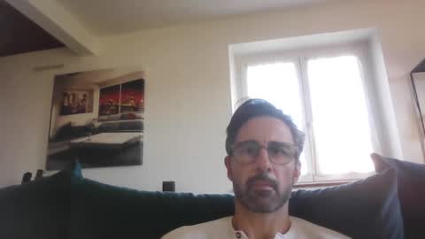 nicefrenchguy79 online show from November 3, 1:56 pm