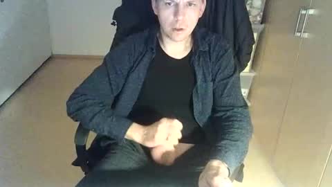 Snapshot of niceguyflo chatting on October 30, 2:01 am NiceGuyFlo online show from October 30, 2:01 am