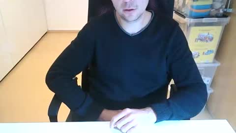 NiceGuyFlo online show from December 18, 12:28 am