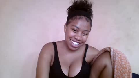 nicelly01 online show from July 14, 10:21 am