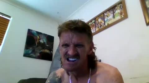 Snapshot of niceozziecockxxx chatting on December 15, 12:40 am Sexiishaine online show from December 15, 12:40 am