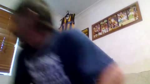 Sexiishaine online show from March 11, 7:22 am