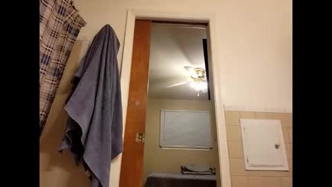 nicholasweber21 online show from January 9, 11:10 pm