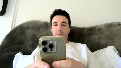 James online show from April 20, 9:01 am