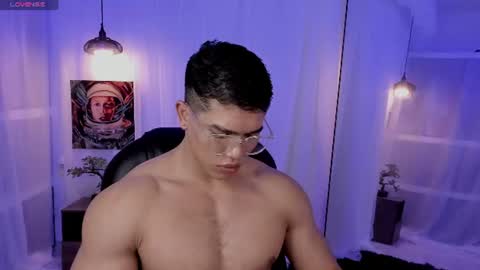nick fenix online show from August 1, 2:57 am