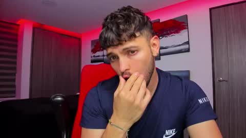 Nick Klaus online show from October 29, 12:01 am