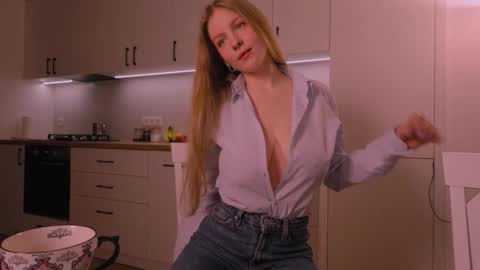 Nicka Cherie online show from February 19, 5:23 pm