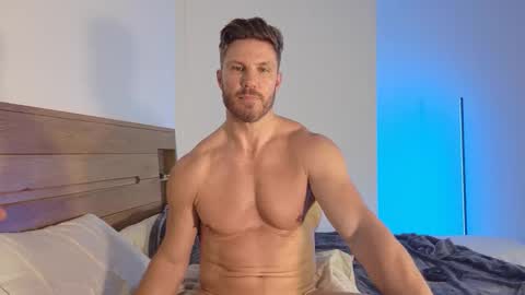 nickriverzxo online show from June 11, 12:32 am