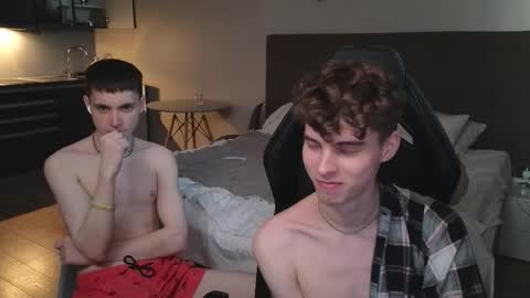 Nicki  Danny online show from October 4, 10:35 am