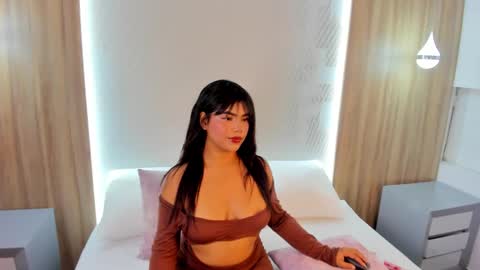 Nicky  online show from November 9, 3:10 am