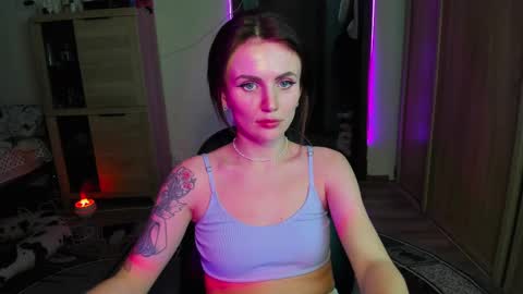 Nicky Weekends online show from February 10, 3:21 pm