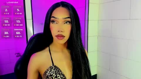 Nicky online show from October 31, 7:31 am