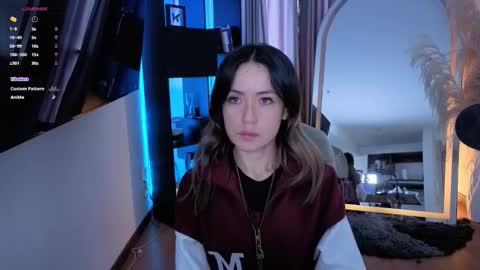 Nicky online show from September 13, 7:49 pm