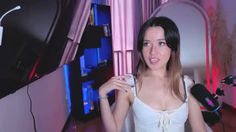 Nicky online show from October 21, 7:17 pm