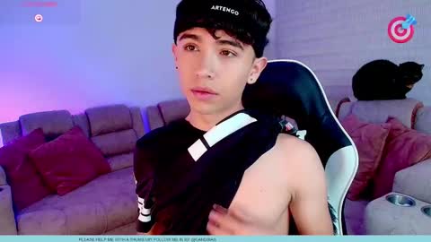 nico online show from January 6, 10:14 pm