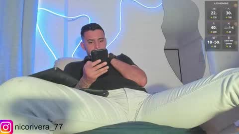 Nicolas online show from February 13, 3:37 pm