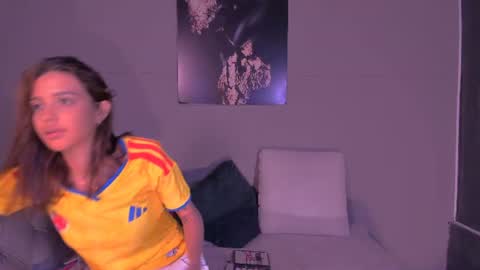 nicol_and_thiago_212 online show from June 27, 10:27 pm